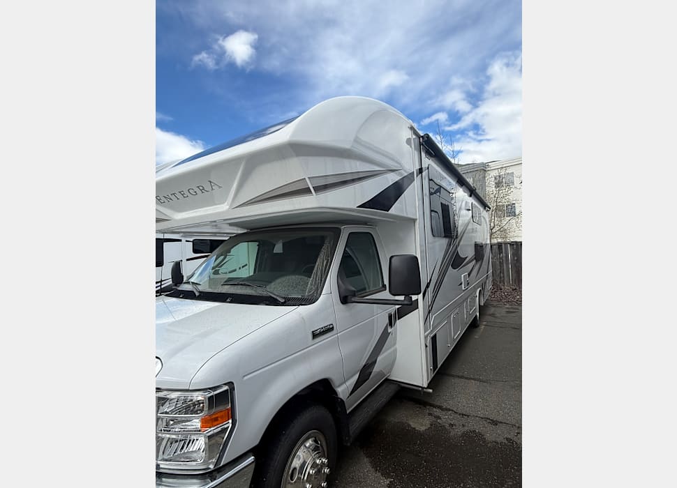 Class C Motor Home rentals in Wasilla