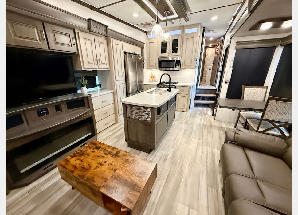 Fifth Wheel rentals in Myakka City
