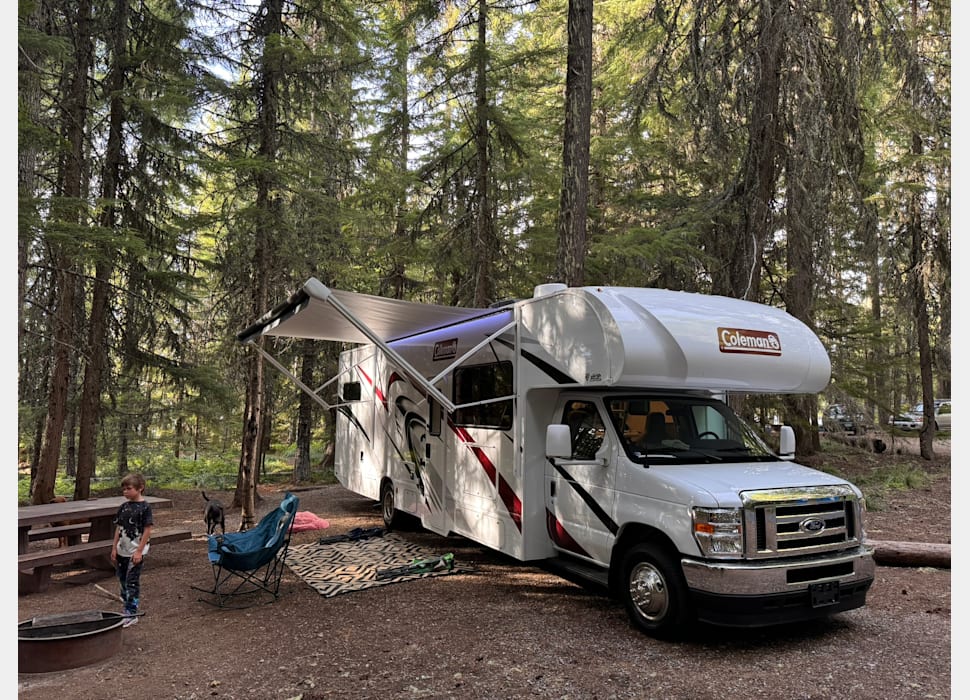 Class C Motor Home rentals in Lake Oswego