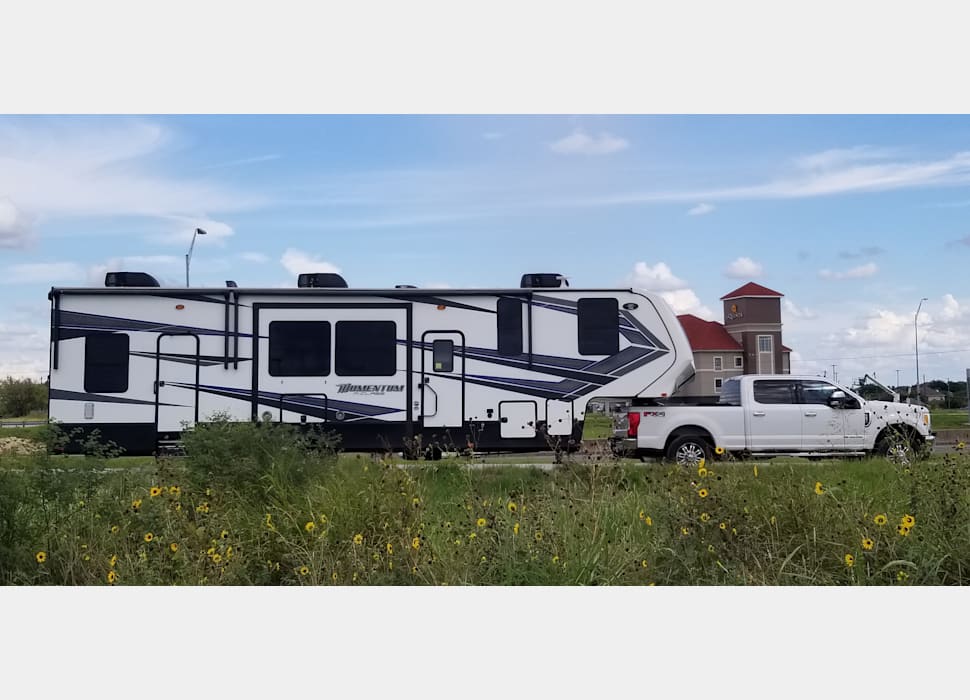 Fifth Wheel rentals in Noble