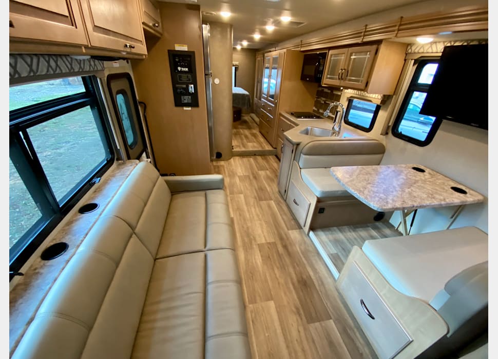 Class C Motor Home rentals in Falls Church
