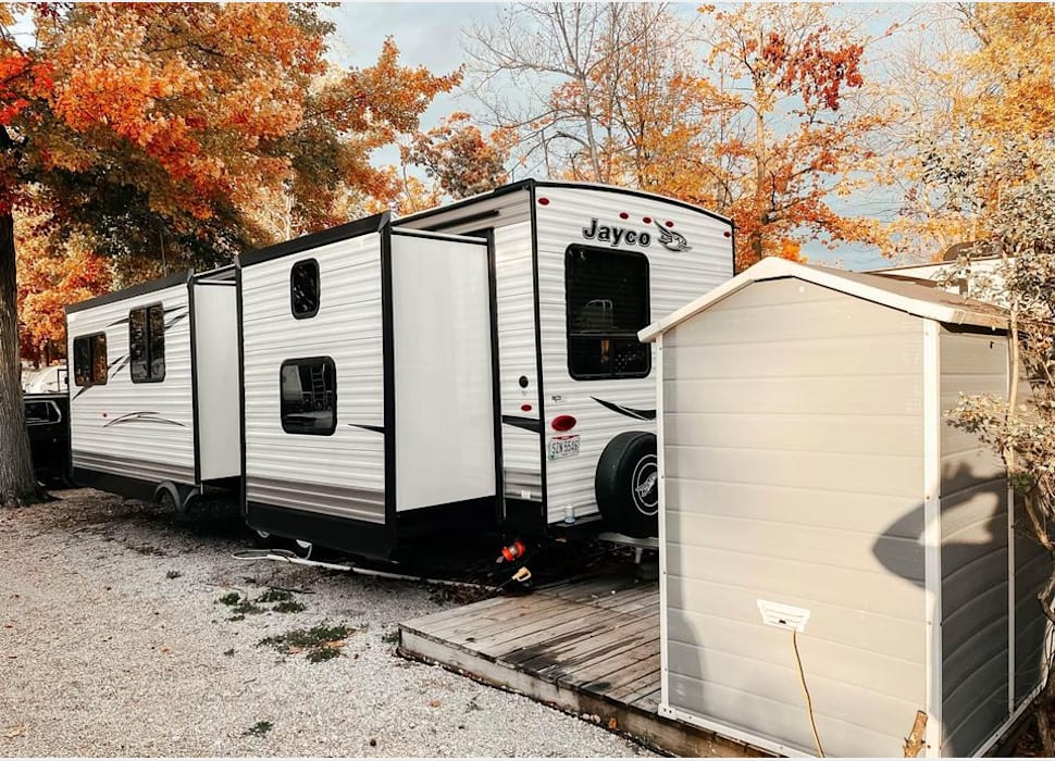Travel Trailer rentals in Millersburg