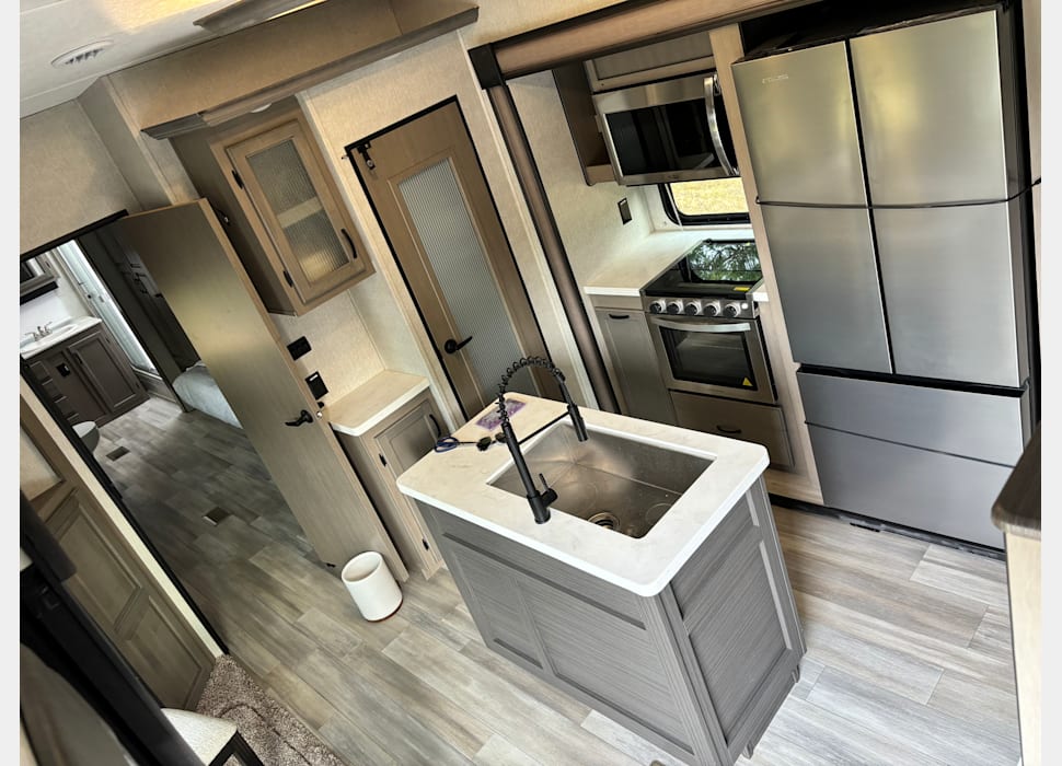 Fifth Wheel rentals in Warrenton