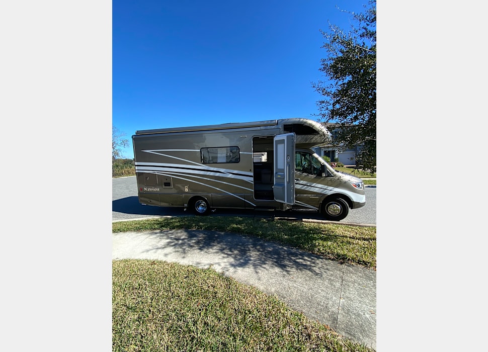 Class C Motor Home rentals in Orlando