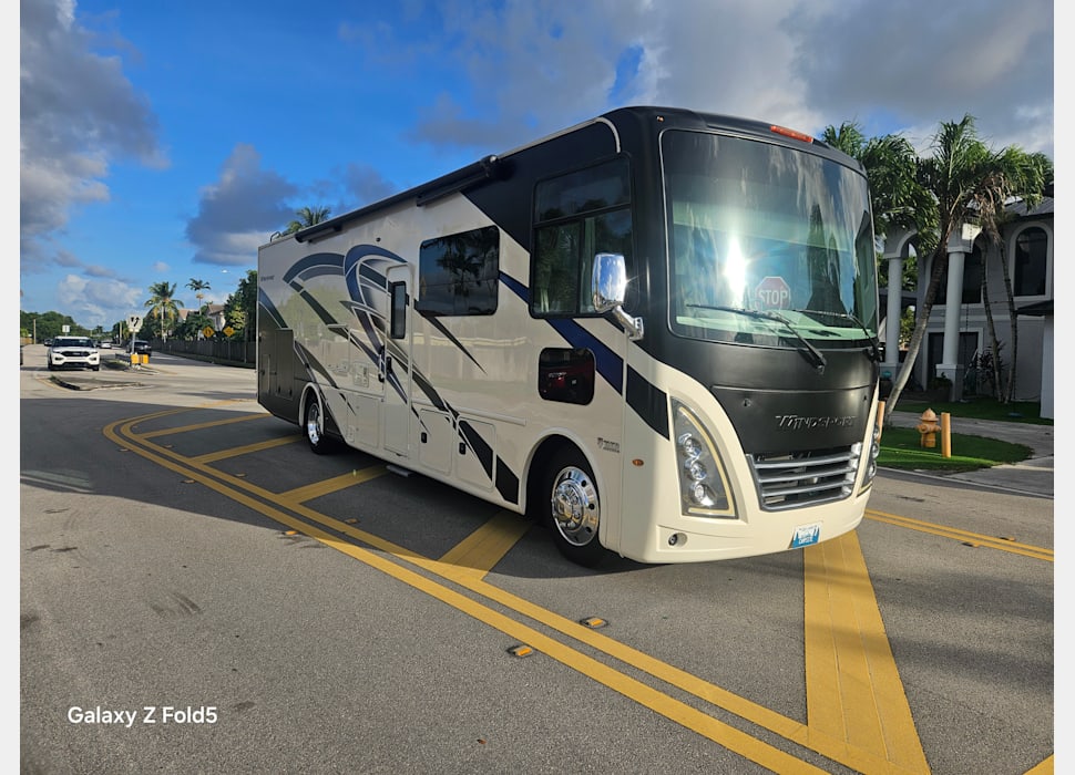 Class A Motor Home rentals in Fort Lauderdale