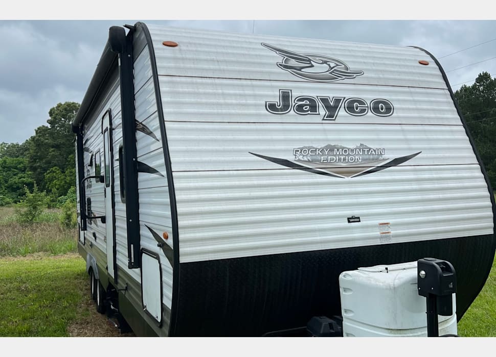 Travel Trailer rentals in Lascassas