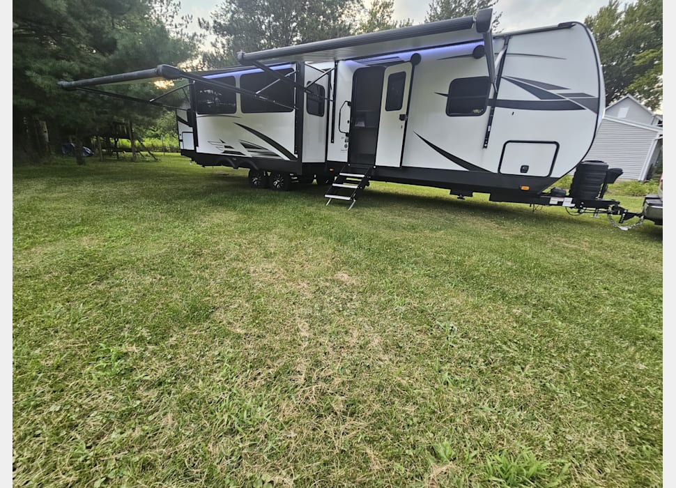 Travel Trailer rentals in Germantown