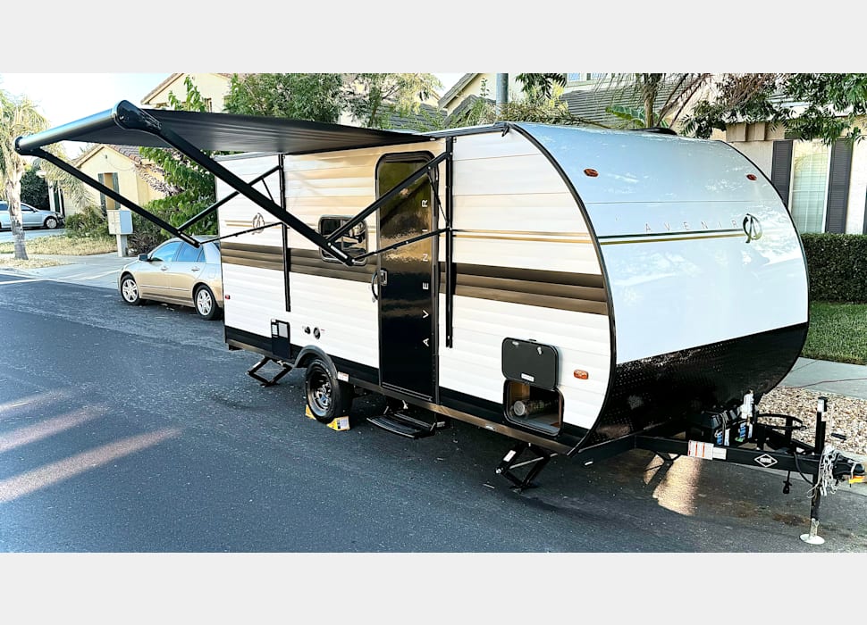 Travel Trailer rentals in Fresno