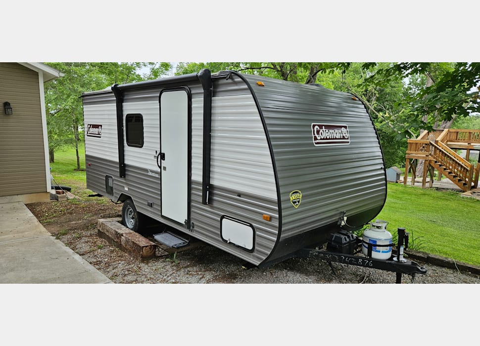 Overland ParkRV rentals