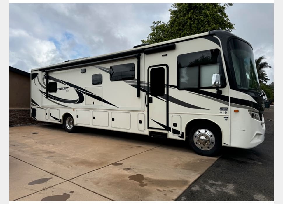 Class A Motor Home rentals in Wildomar