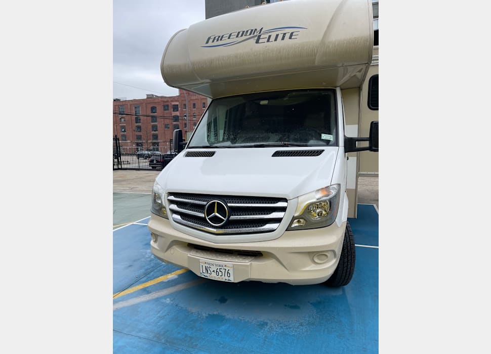Class C Motor Home rentals in Ogdensburg