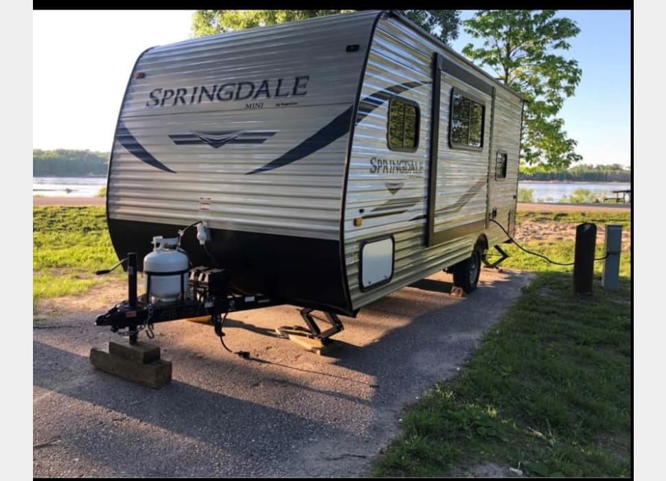 Travel Trailer rentals in Adel