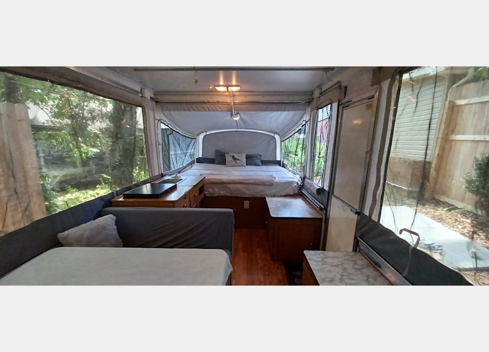 Pop-up Camper rentals in Franklin