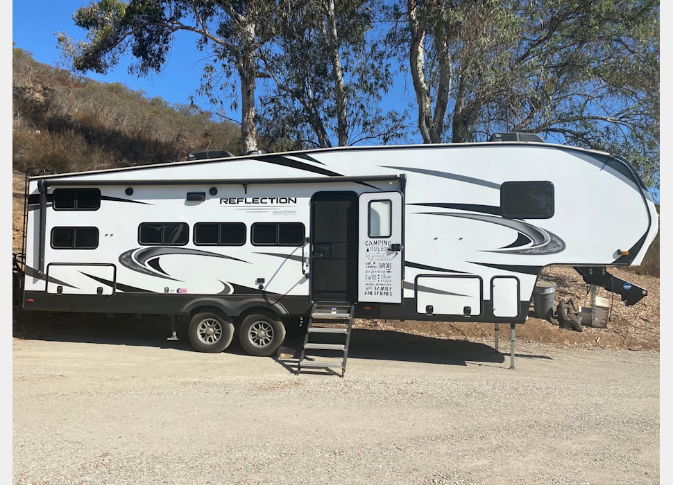 Fifth Wheel rentals in Oceanside
