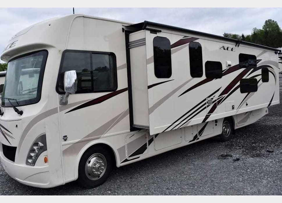 Class A Motor Home rentals in White lake