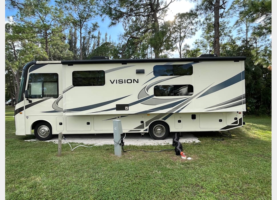 Class A Motor Home rentals in Clermont