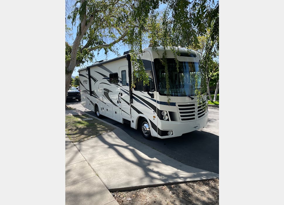 Class A Motor Home rentals in GLENDORA