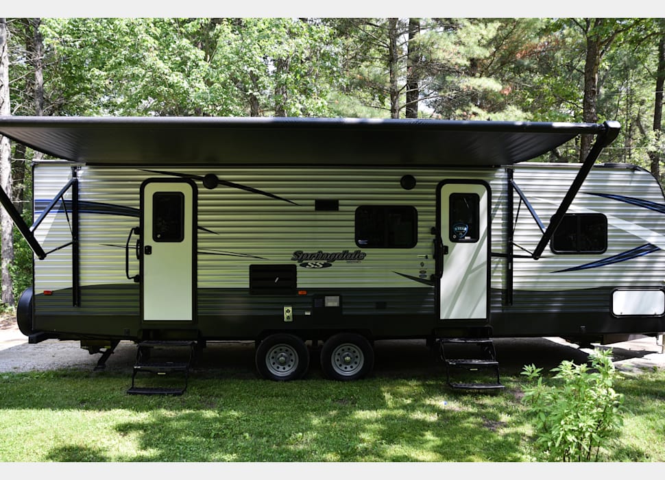 Travel Trailer rentals in Scottville