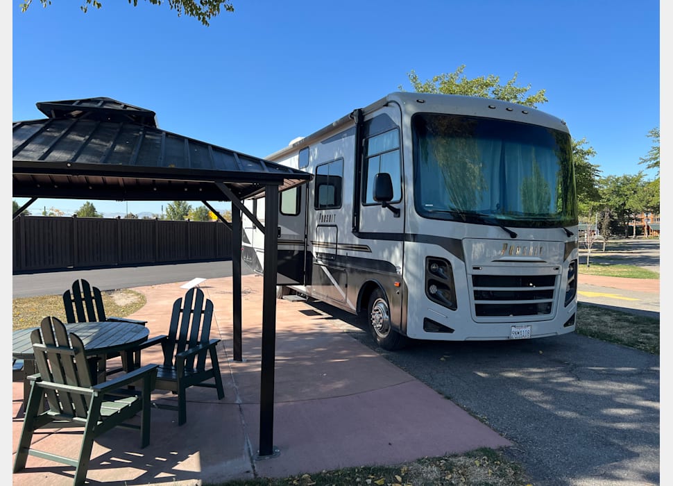 Class A Motor Home rentals in North Pole