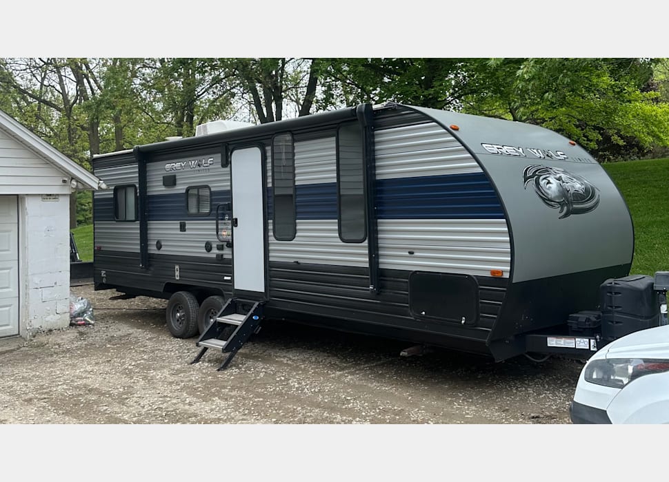 Toy Hauler rentals in Sterling Heights