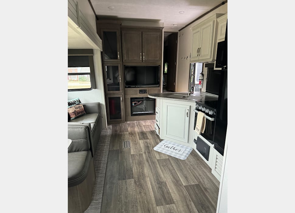 Fifth Wheel rentals in Raeford