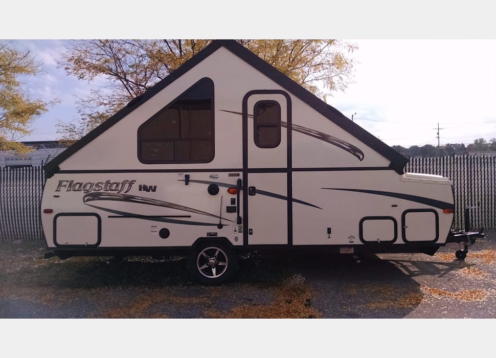 Pop-up Camper rentals in Fort Wayne