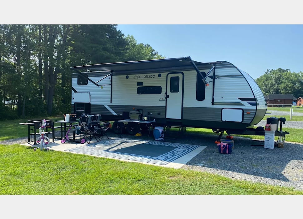 Travel Trailer rentals in Rosedale