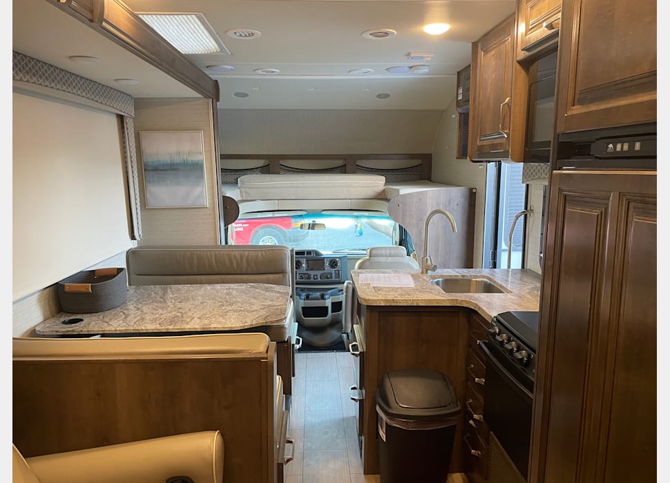 Class C Motor Home rentals in Fairview