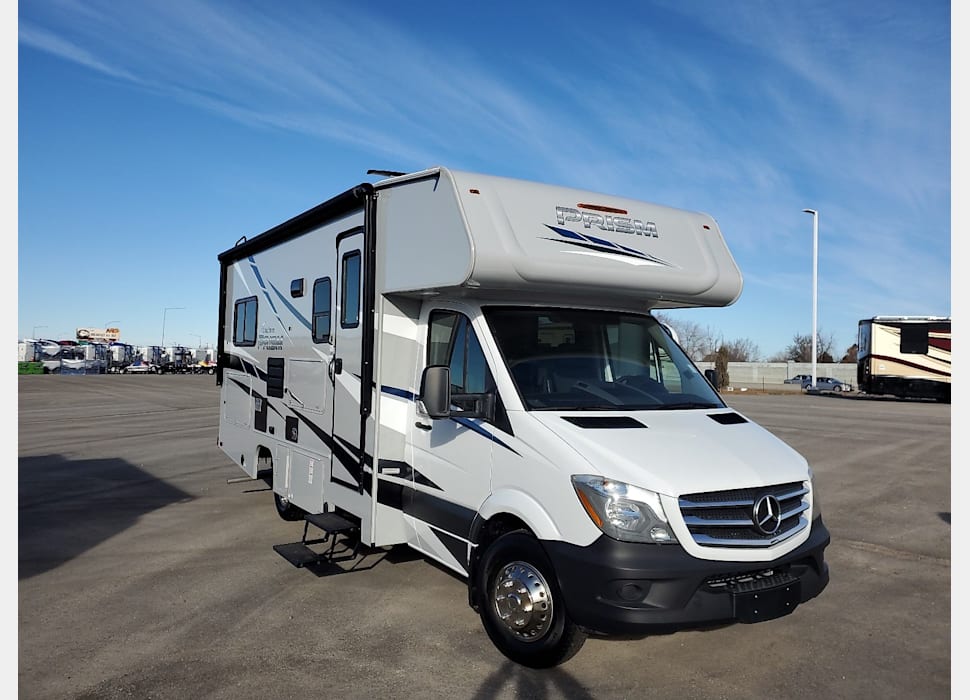 Class C Motor Home rentals in Novato