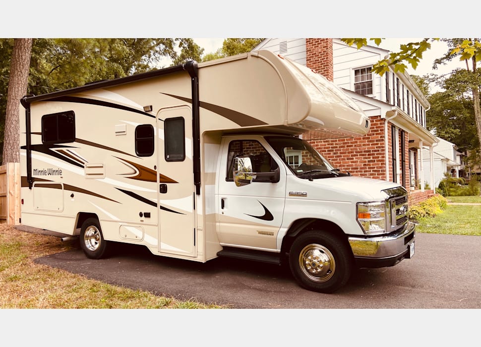 Class C Motor Home rentals in Fredericksburg