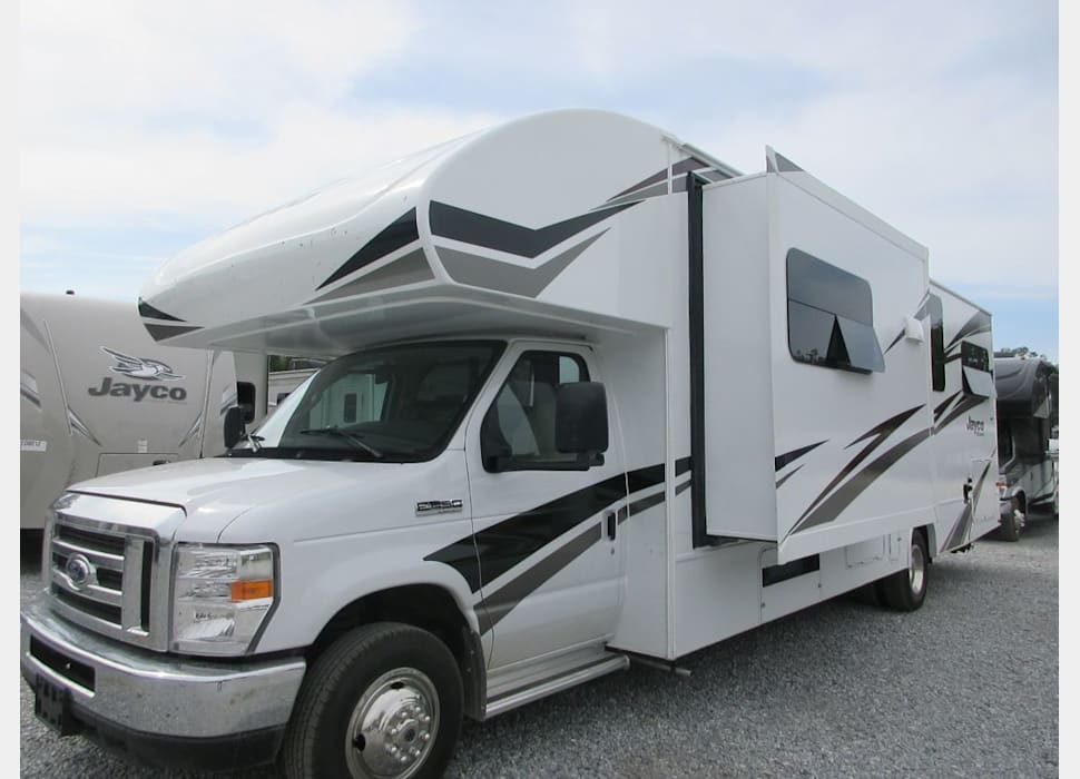 Class C Motor Home rentals in St. Petersburg