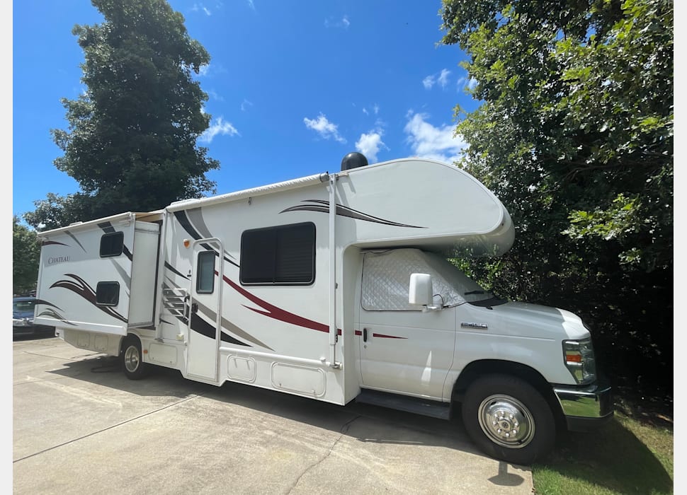 Class C Motor Home rentals in Yulee
