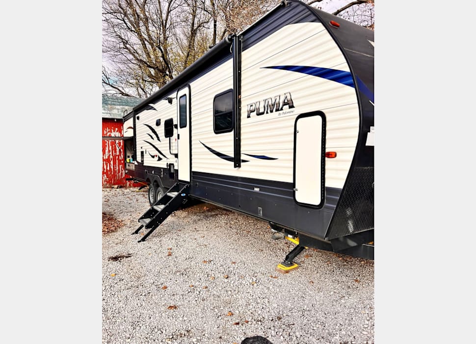 Travel Trailer rentals in Madison