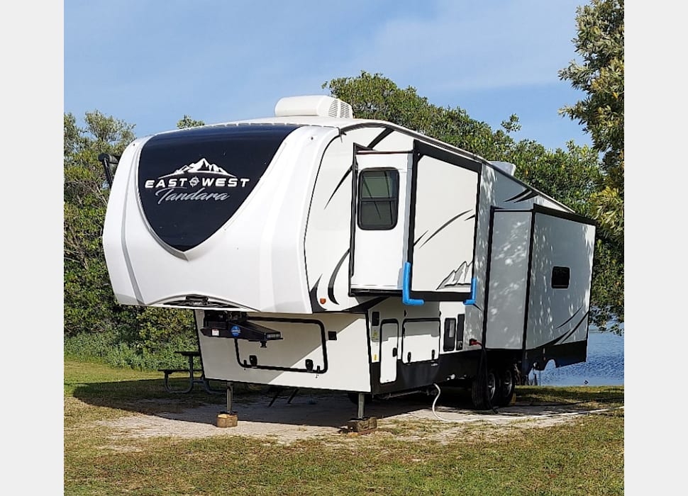 Fifth Wheel rentals in Orlando