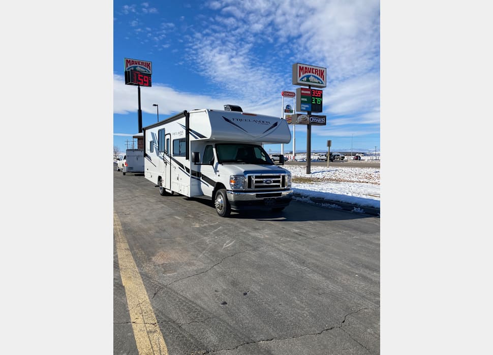 Class C Motor Home rentals in Idaho Falls