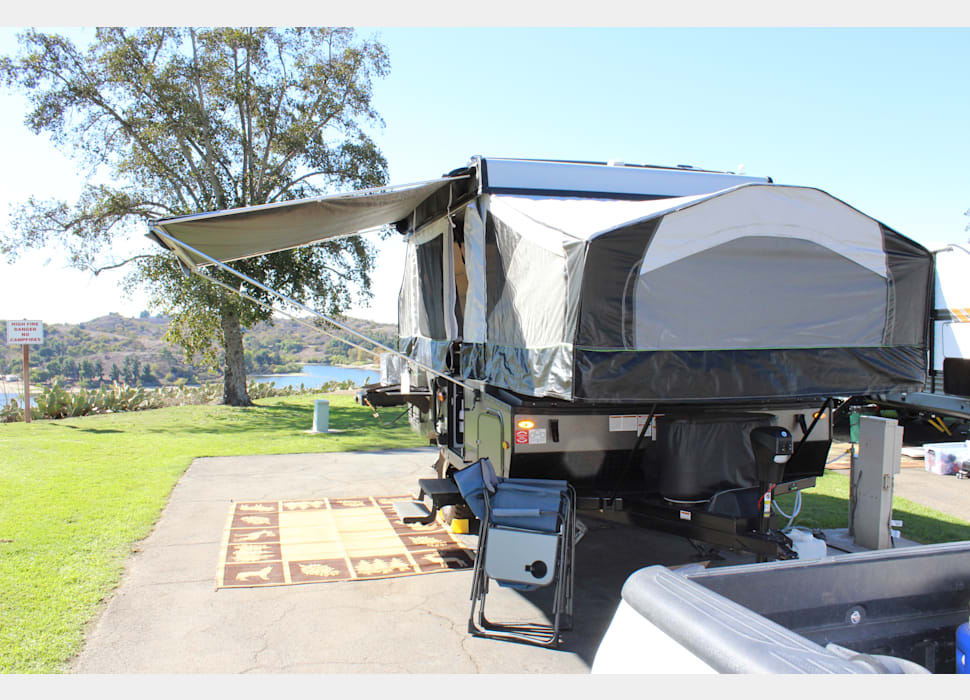 Pop-up Camper rentals in hesperia