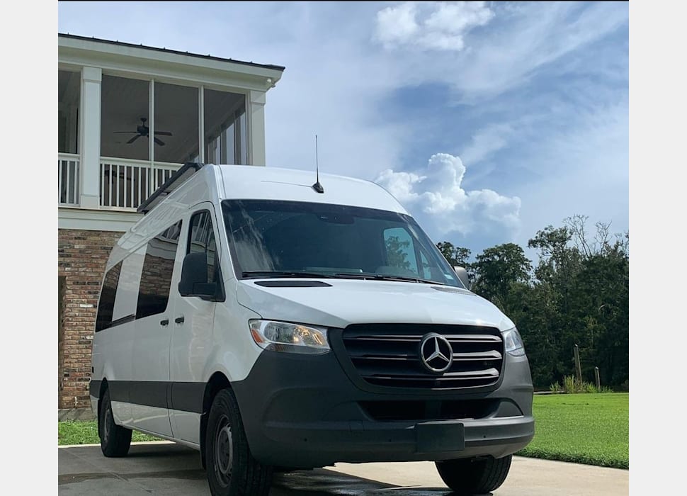 Class B Camping Van rentals in Sumrall