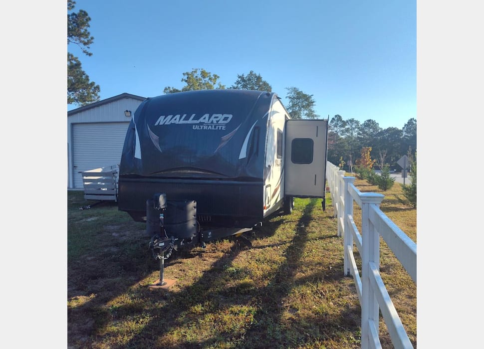 Travel Trailer rentals in Camden