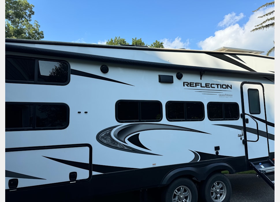 Fifth Wheel rentals in Minneapolis