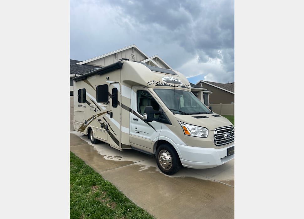 Class C Motor Home rentals in Copperton