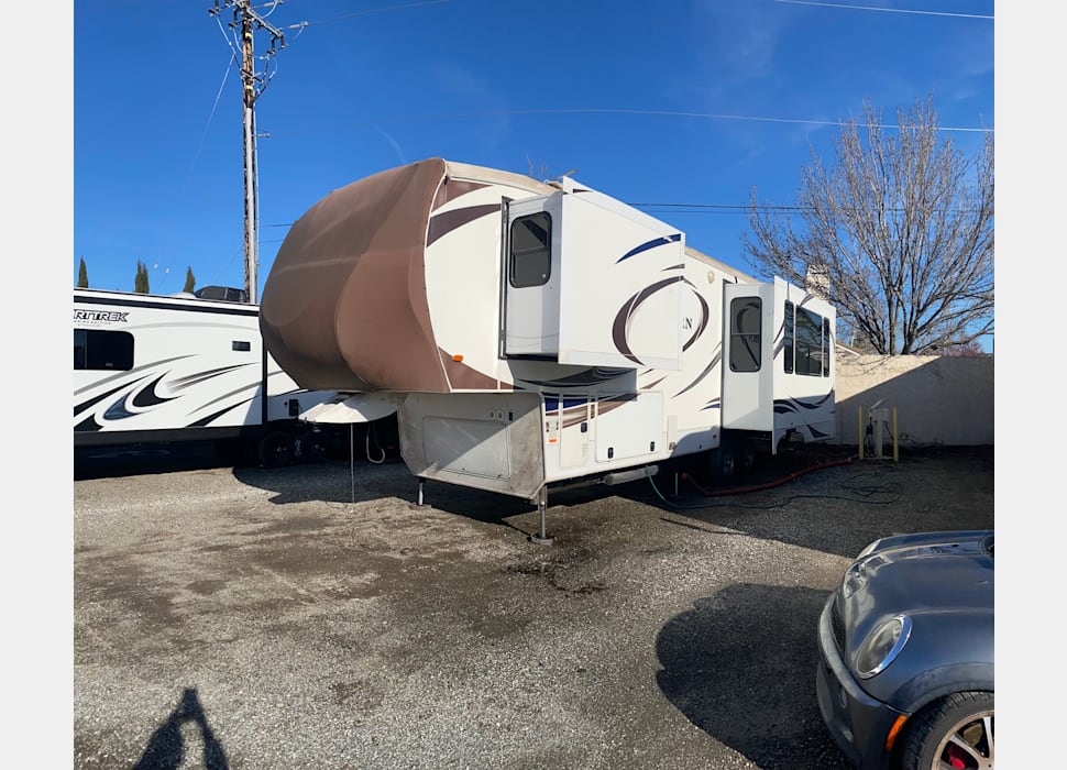 Fifth Wheel rentals in Concord