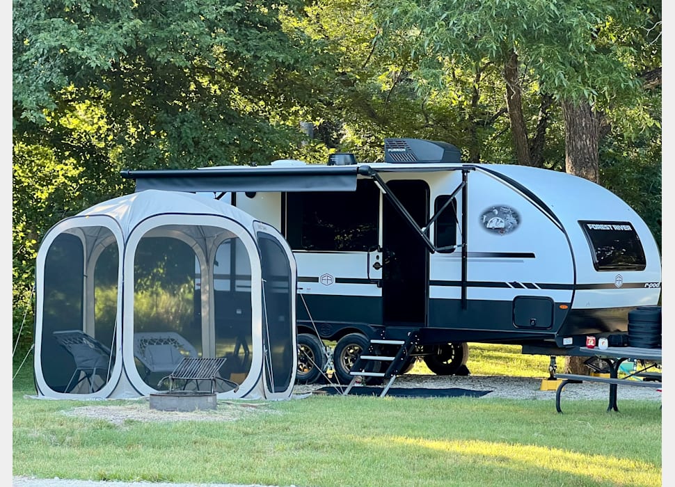 Travel Trailer rentals in Melissa