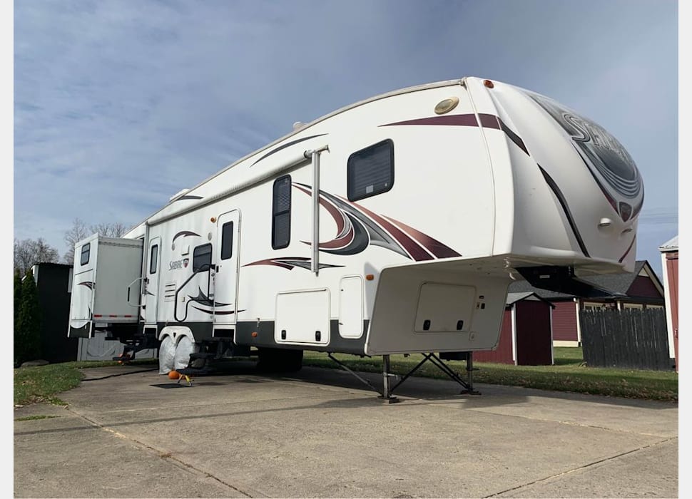 Fifth Wheel rentals in Nashport