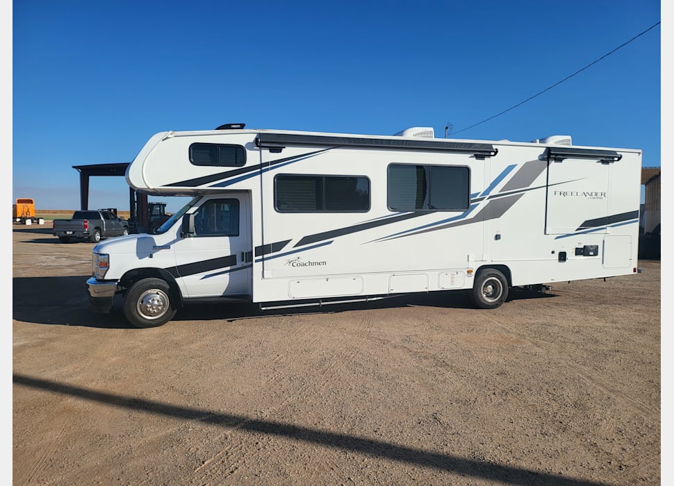 Class C Motor Home rentals in San Diego