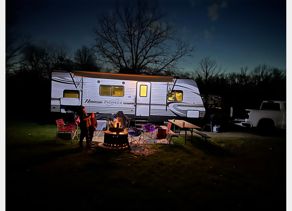 Travel Trailer rentals in Crest Hill