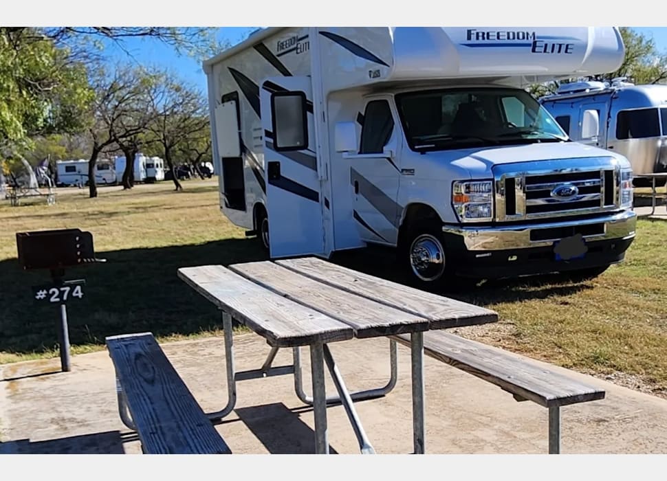 Class C Motor Home rentals in League City