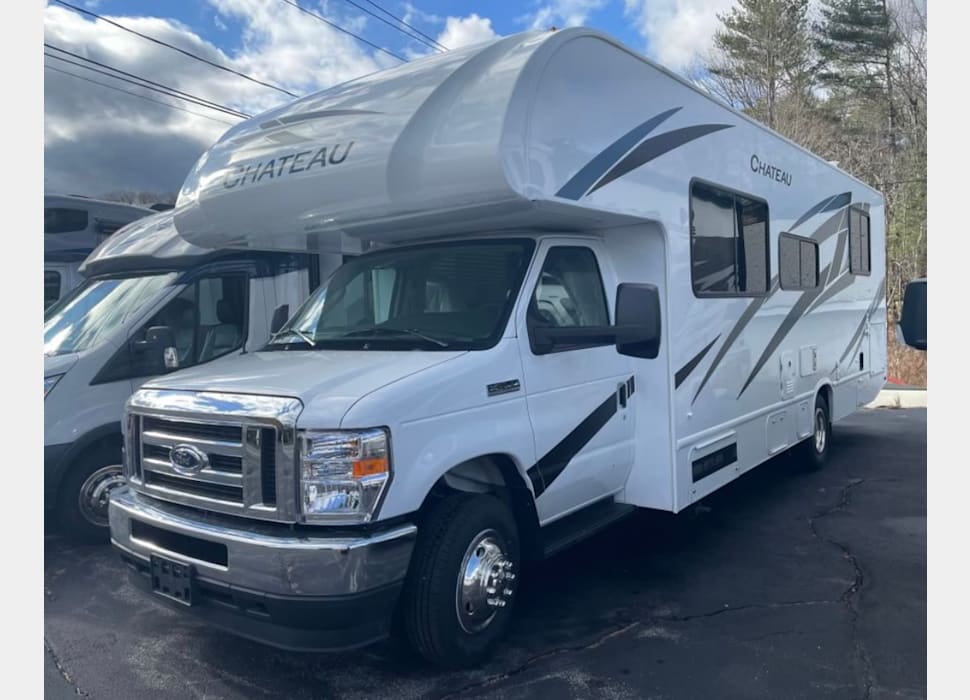 Class C Motor Home rentals in Hebron
